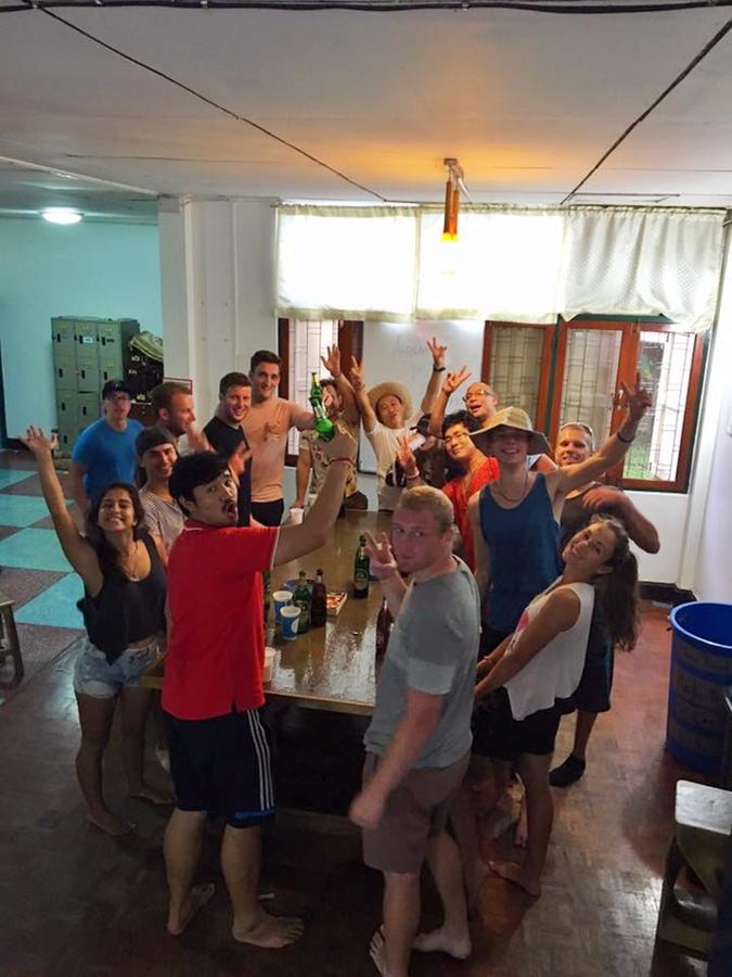 צ'יאנג מאי Spicythai Backpackers מראה חיצוני תמונה